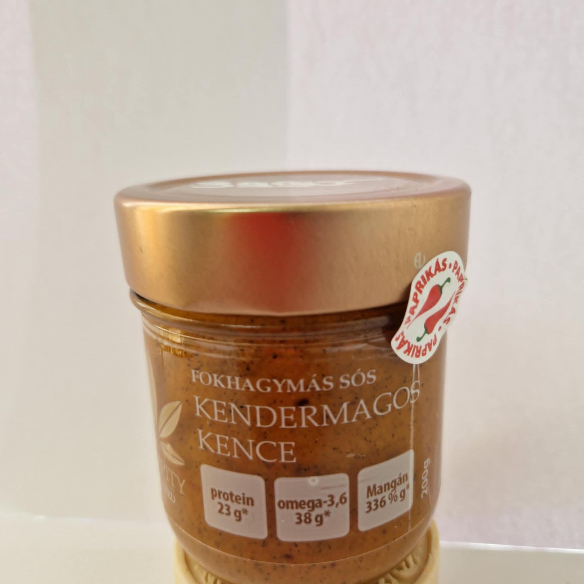 Kendermagos kence, fokhagymás