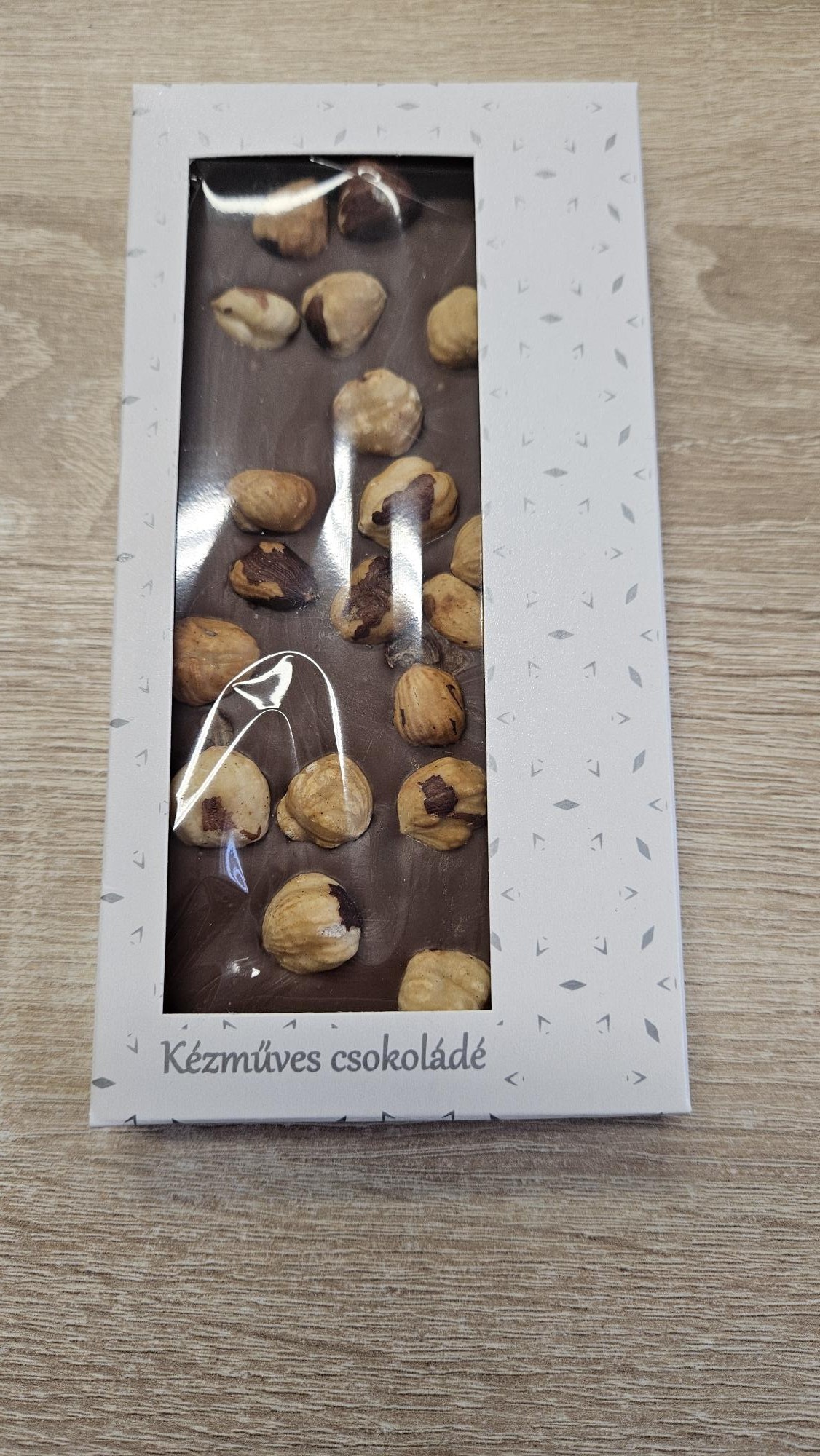 Táblás csokoládé tej mogyorós