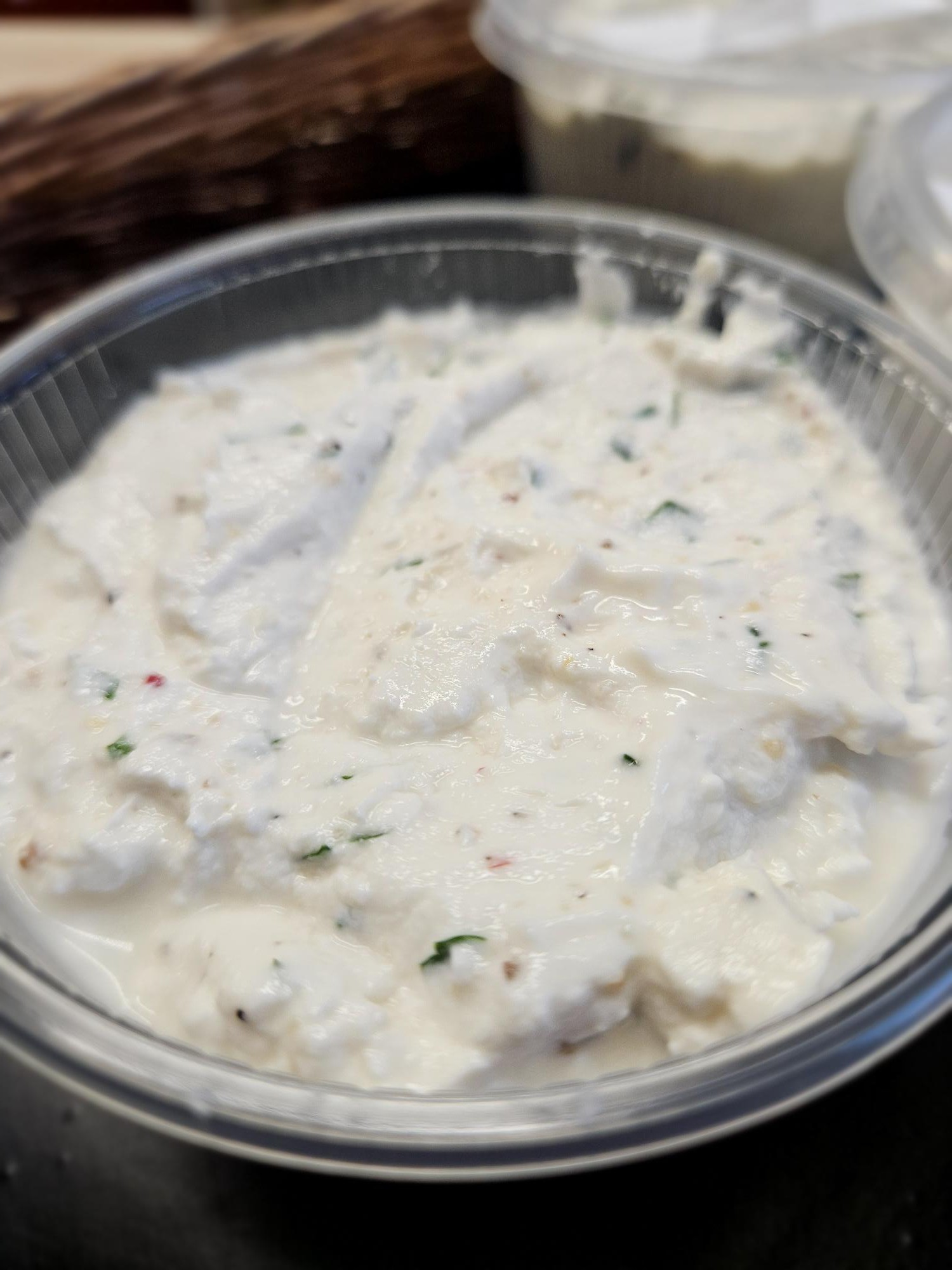 Kecske krémsajt-zöldfűszeres 200g